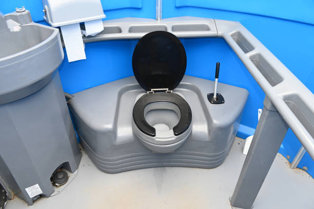 Best Portable restroom trailer rental  in South Bloomfield, OH